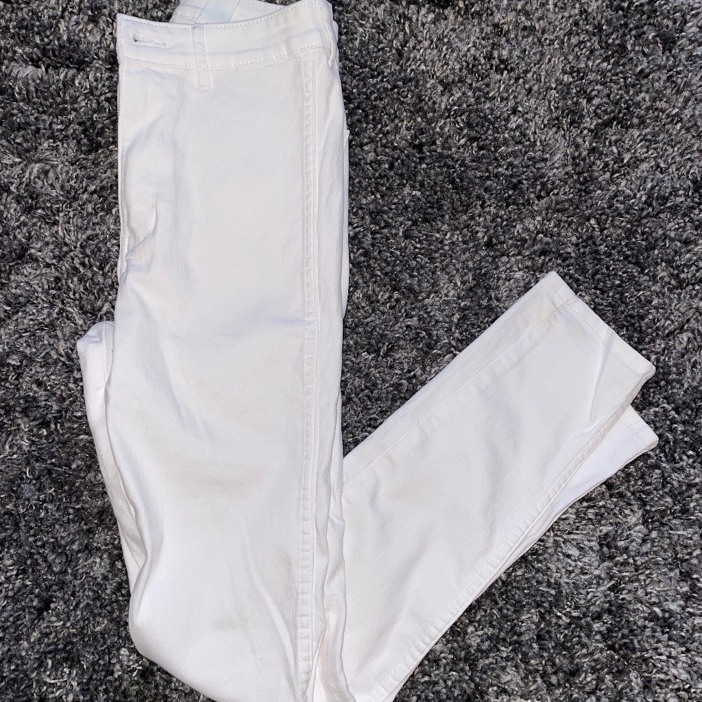 High Waisted White Skinny Jeans - Women's Size 28